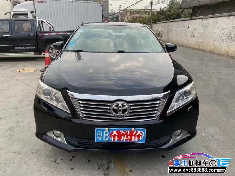 13年丰田凯美瑞轿车抵押车出售