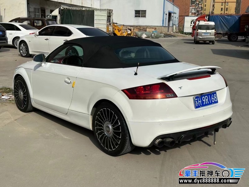 12年奥迪TT轿车抵押车出售