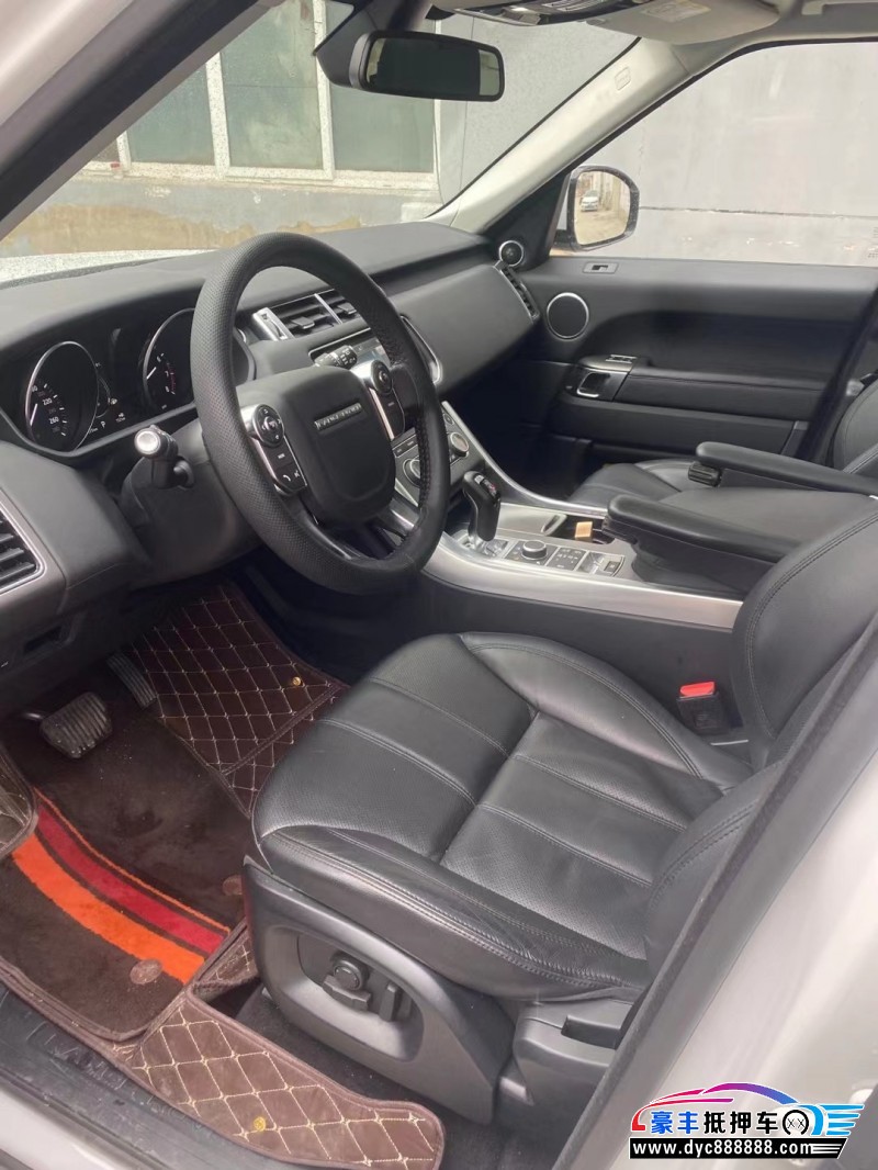 17年路虎揽胜运动版SUV抵押车出售