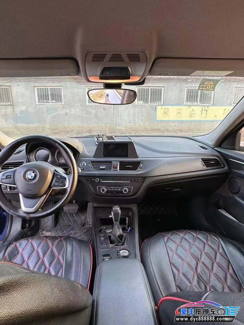 18年宝马1系轿车抵押车出售