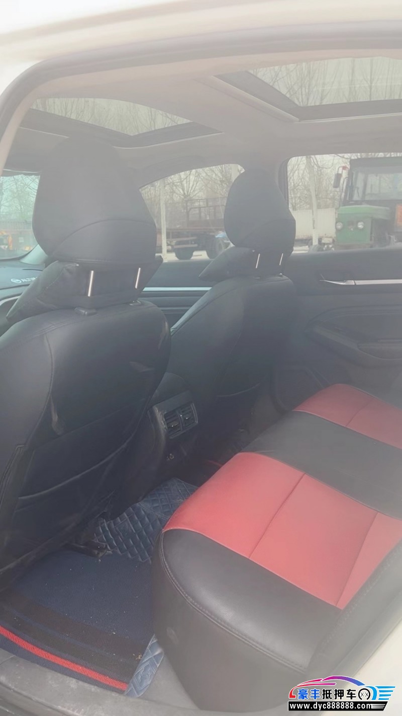 20年日产天籁轿车抵押车出售