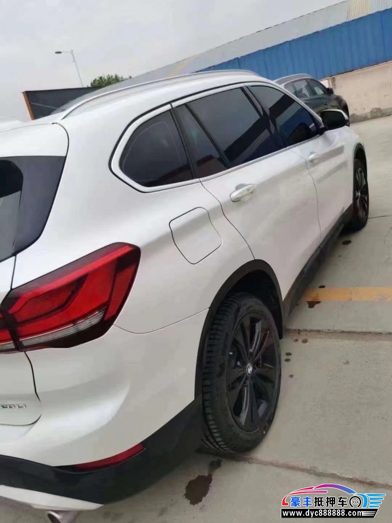 21年宝马X1轿车抵押车出售