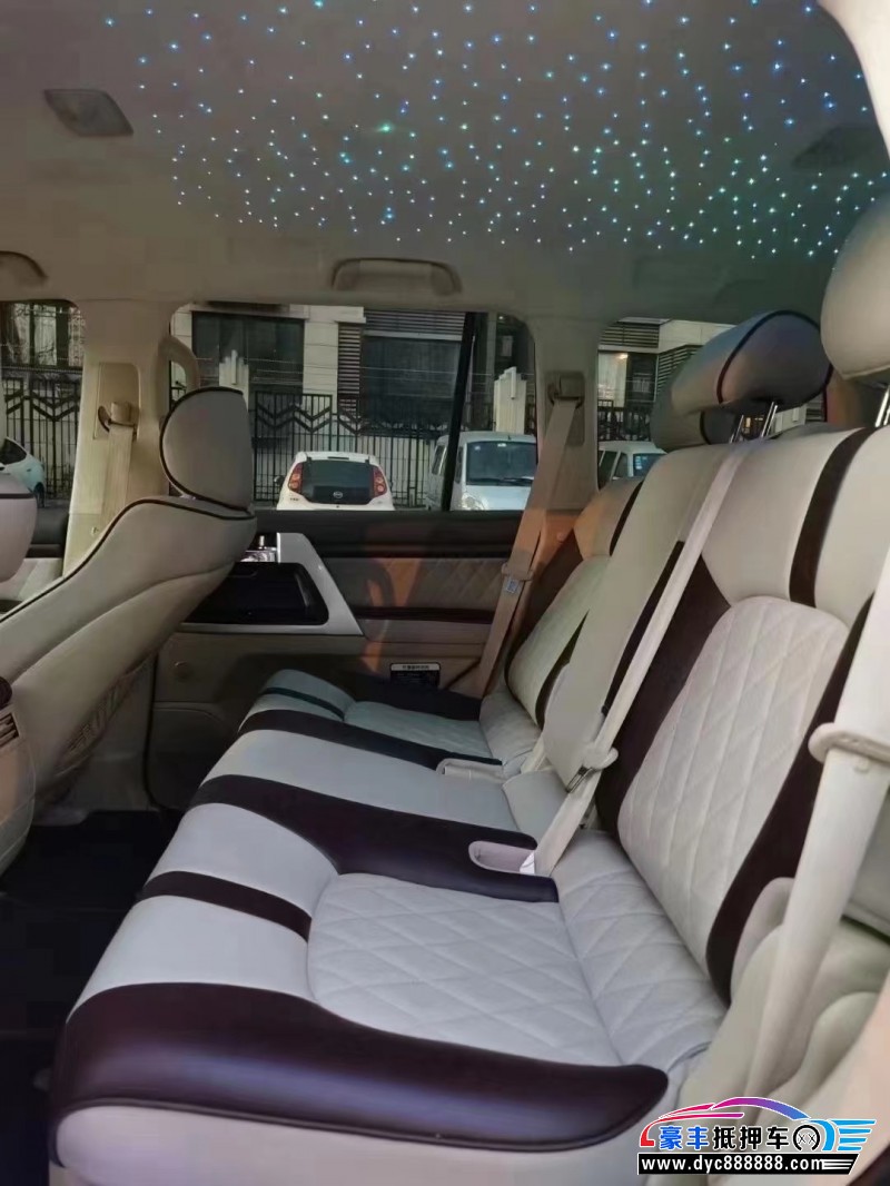 19年丰田兰德酷路泽SUV抵押车出售