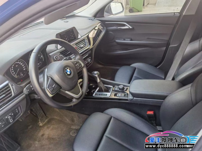 18年宝马1系轿车抵押车出售