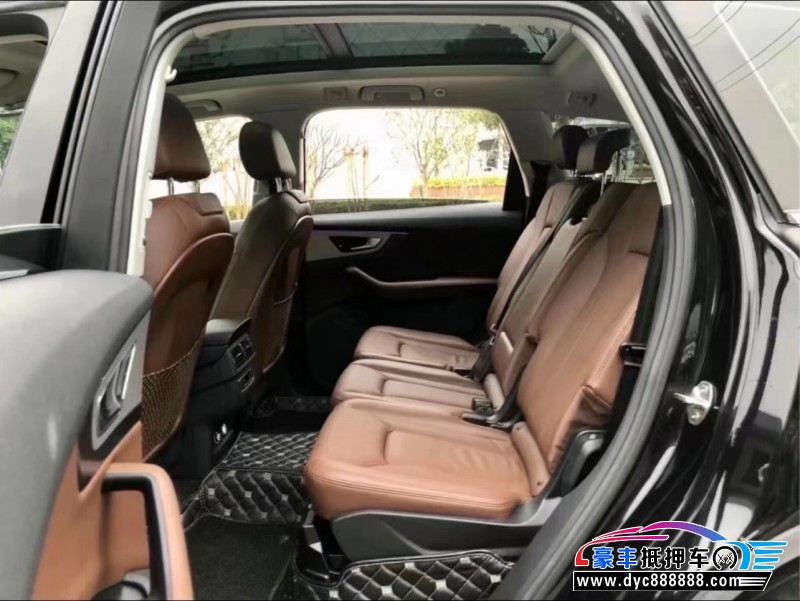 18年奥迪Q7SUV抵押车出售