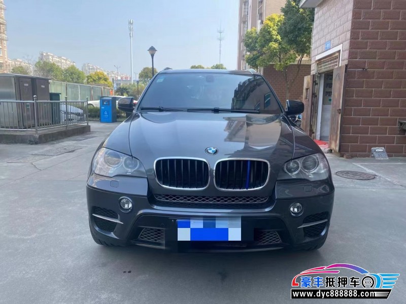 11年宝马X5SUV抵押车出售