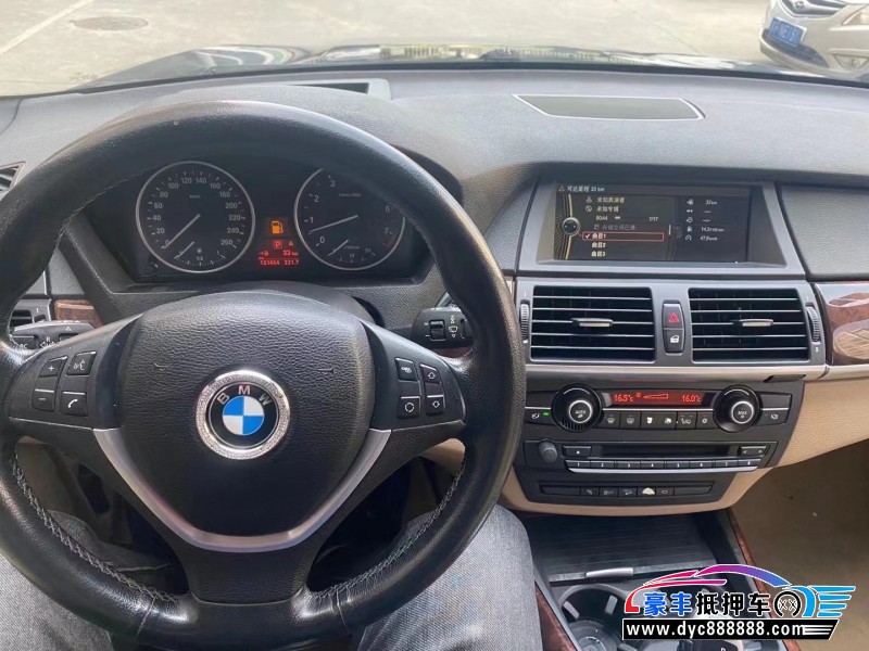 11年宝马X5SUV抵押车出售