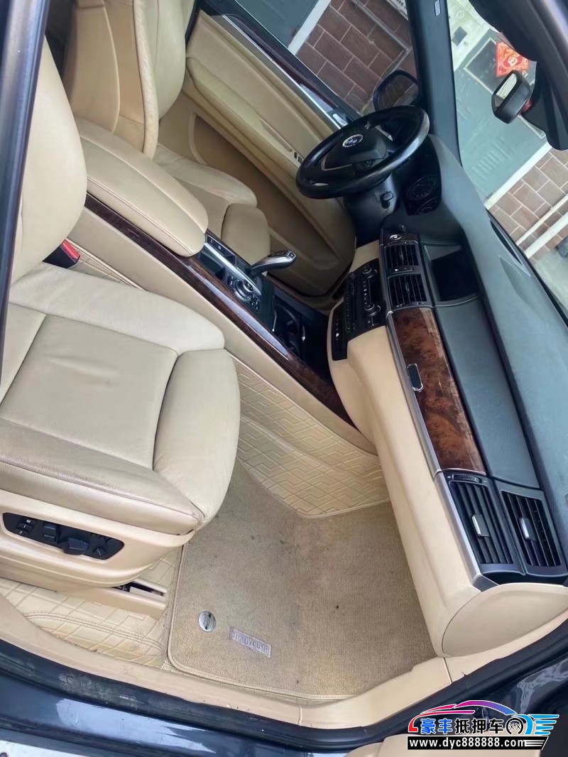 11年宝马X5SUV抵押车出售