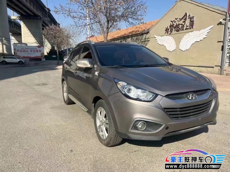10年现代ix35SUV抵押车出售