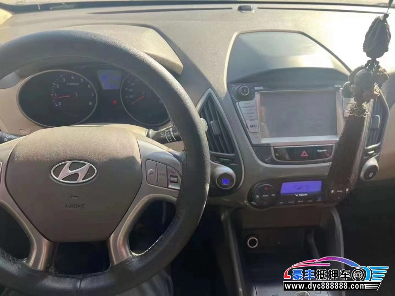 10年现代ix35SUV抵押车出售