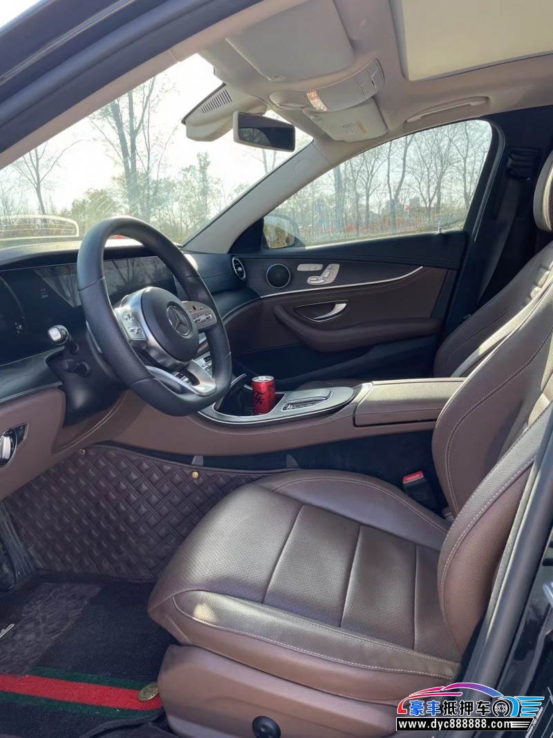 19年奔驰E轿车抵押车出售