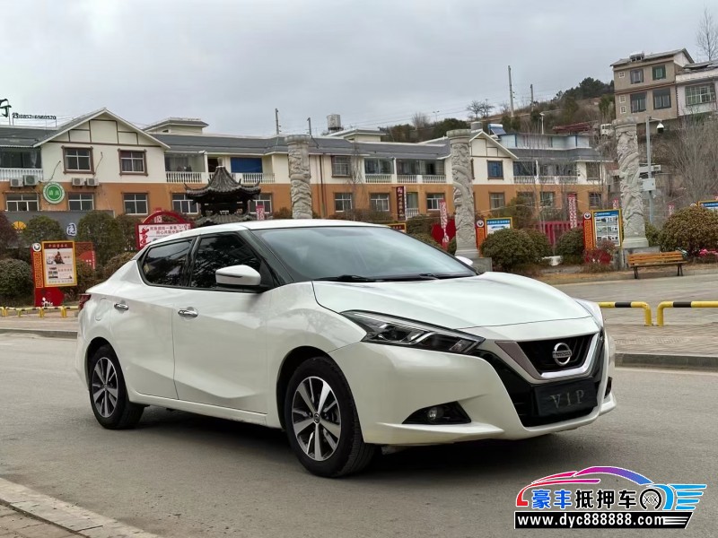 16年日产蓝鸟轿车抵押车出售