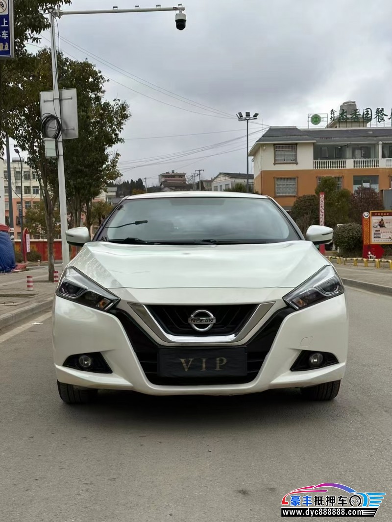 16年日产蓝鸟轿车抵押车出售