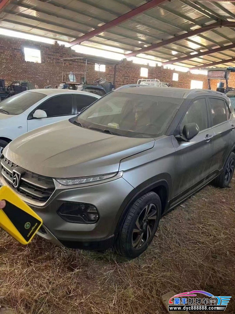 18年宝骏510SUV抵押车出售