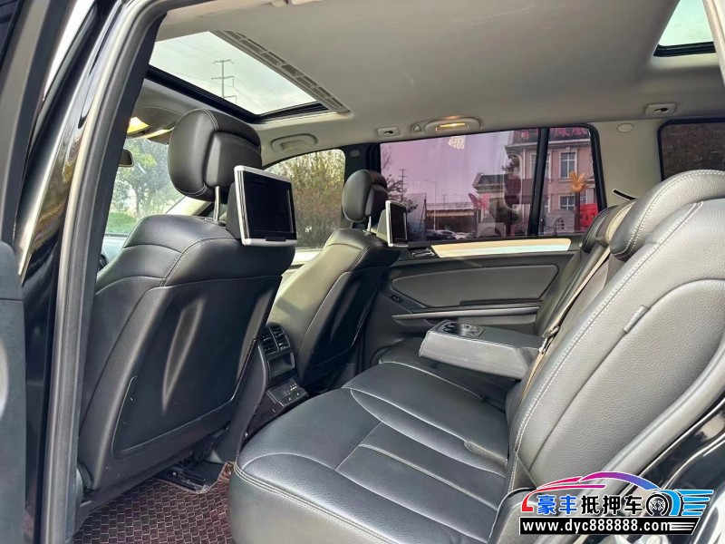 12年奔驰GL级SUV抵押车出售