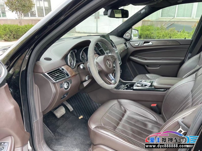 17年奔驰GLE轿车抵押车出售