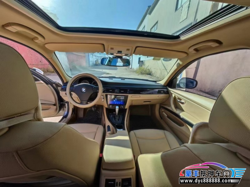 12年宝马3系轿车抵押车出售