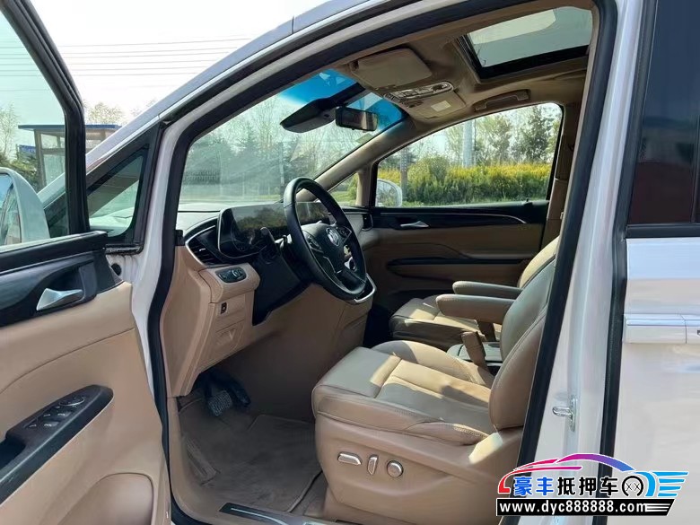 20年别克GL8SUV抵押车出售