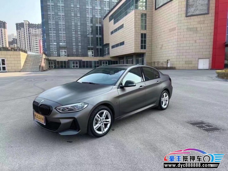 21年宝马1系轿车抵押车出售