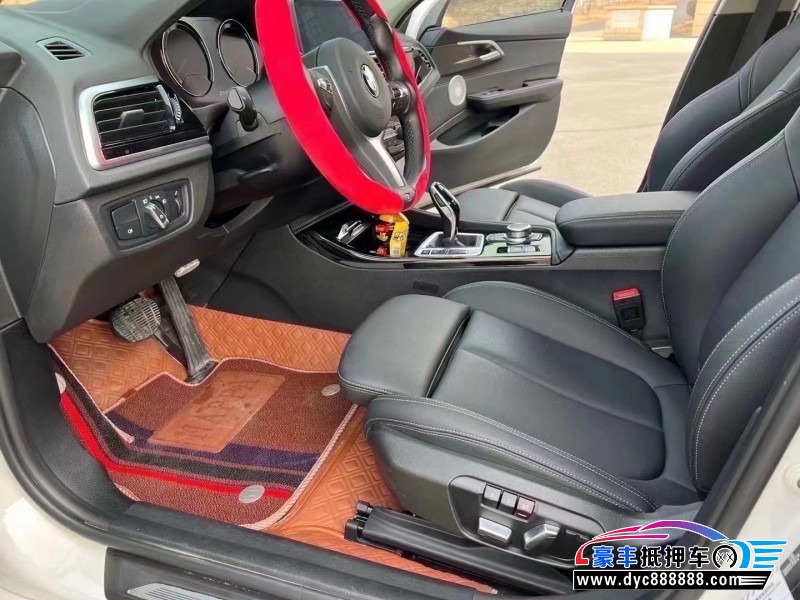 21年宝马1系轿车抵押车出售