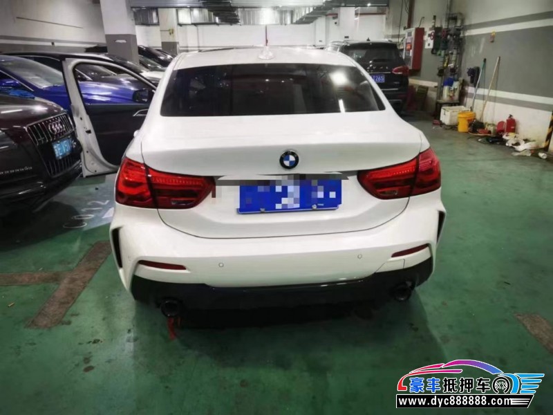 21年宝马1系轿车抵押车出售