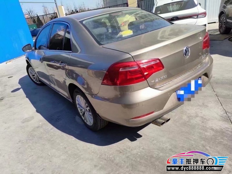 13年大众宝来轿车抵押车出售