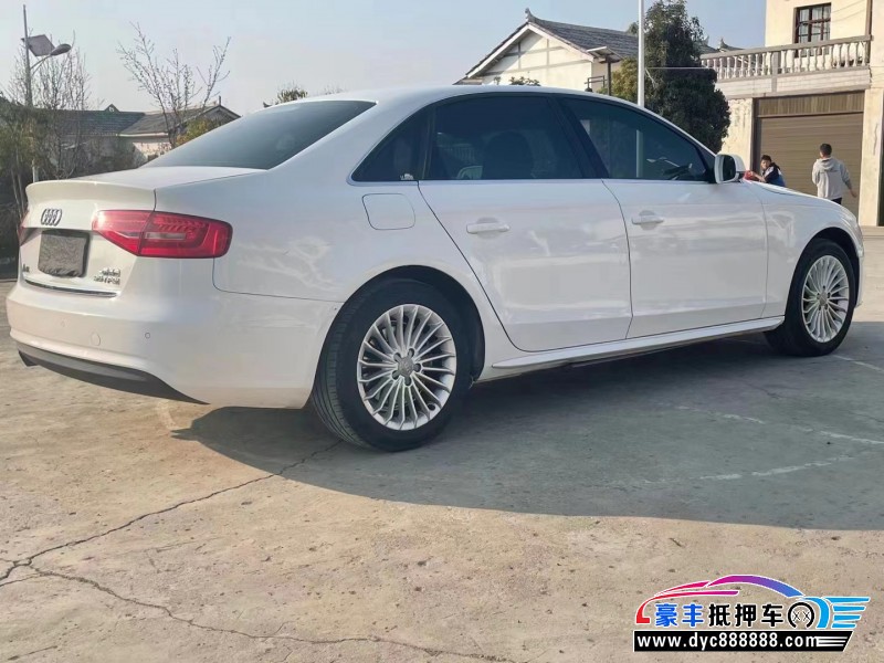 15年奥迪A4L轿车抵押车出售
