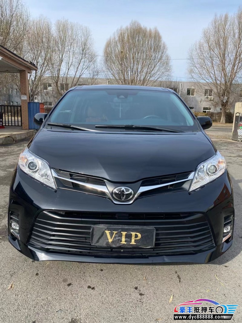 20年丰田塞纳轿车抵押车出售