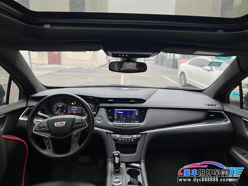 20年凯迪拉克XT5轿车抵押车出售