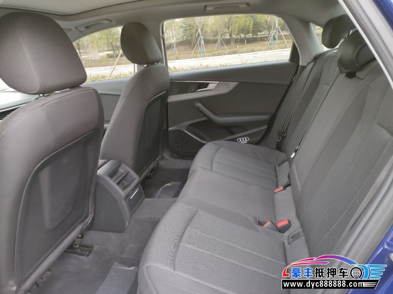 20年奥迪A4轿车抵押车出售