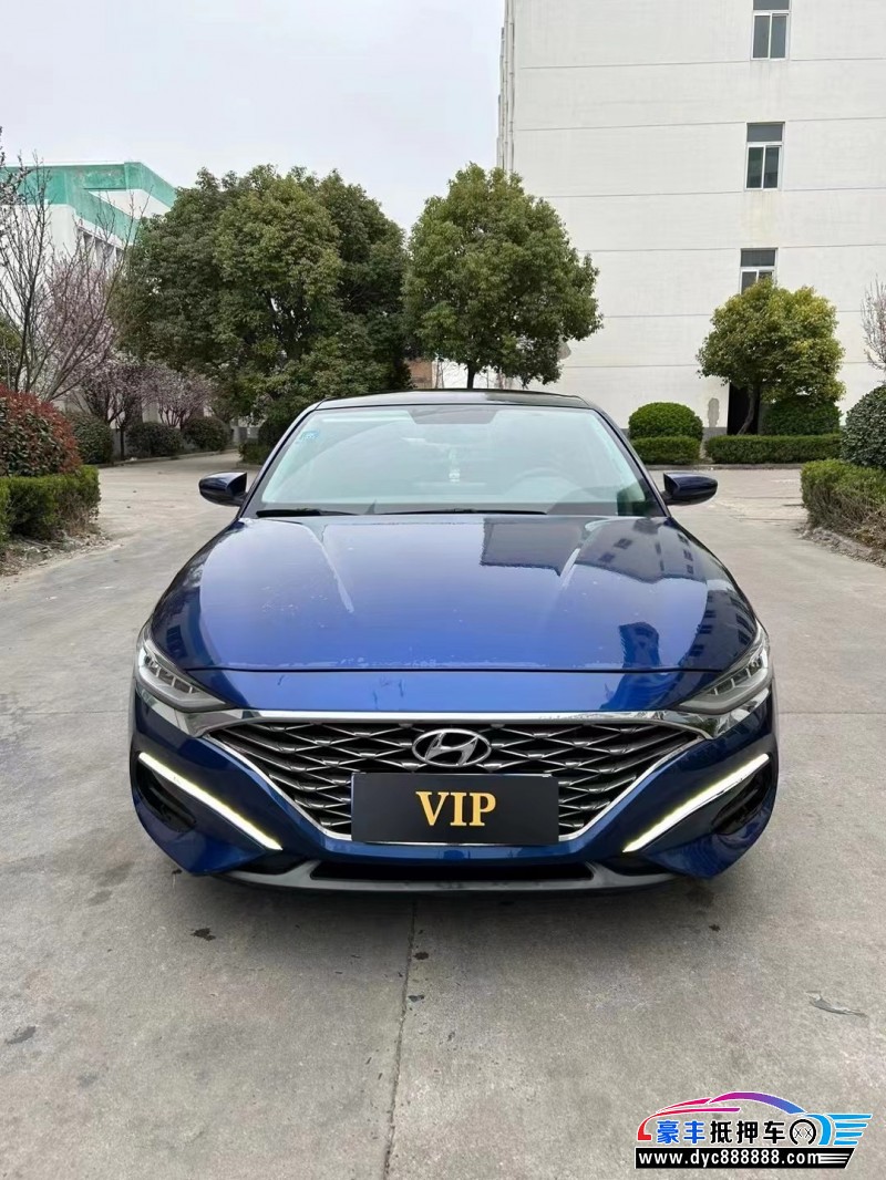 20年现代菲斯塔轿车抵押车出售