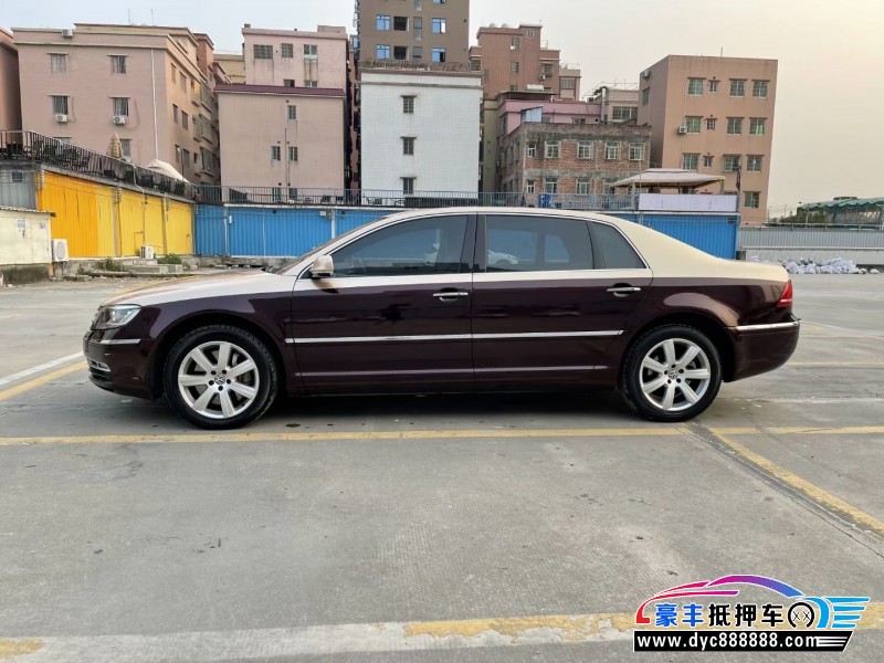 14年大众辉腾轿车抵押车出售