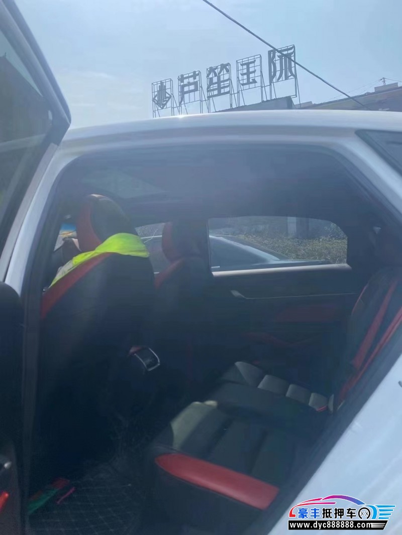 21年吉利缤瑞轿车抵押车出售