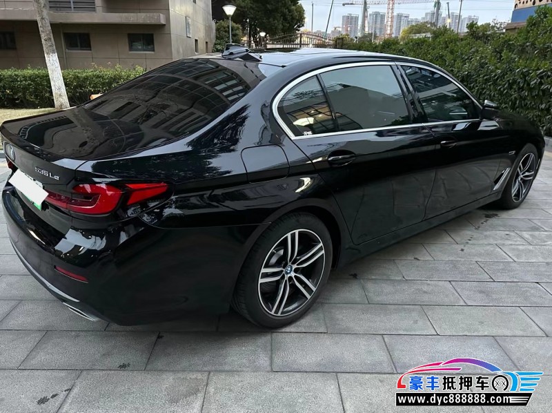 21年宝马5系轿车抵押车出售