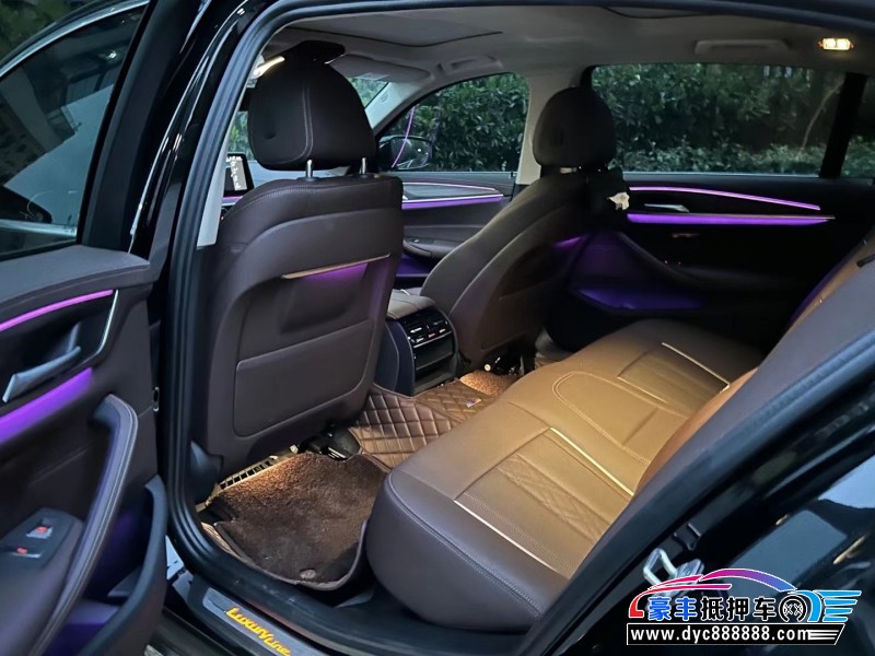 21年宝马5系轿车抵押车出售