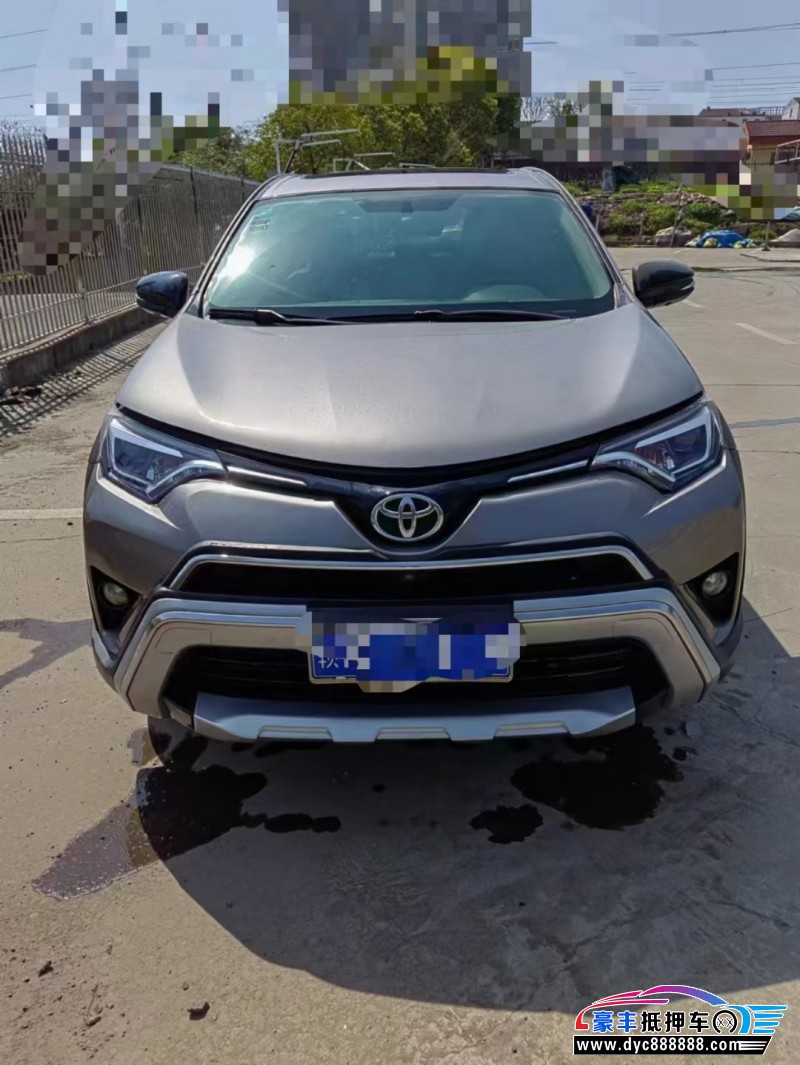 19年丰田RAV4荣放轿车抵押车出售