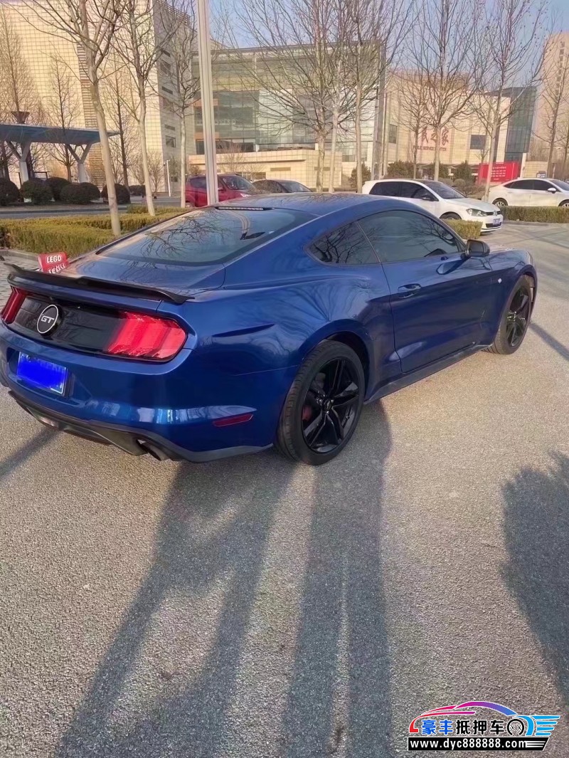 18年福特野马轿车抵押车出售