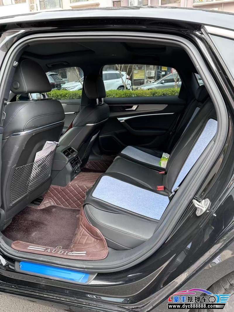 20年奥迪A6L轿车抵押车出售