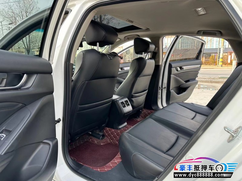 19年本田雅阁轿车抵押车出售