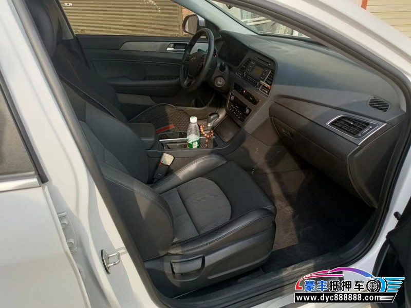 18年现代索纳塔九轿车抵押车出售