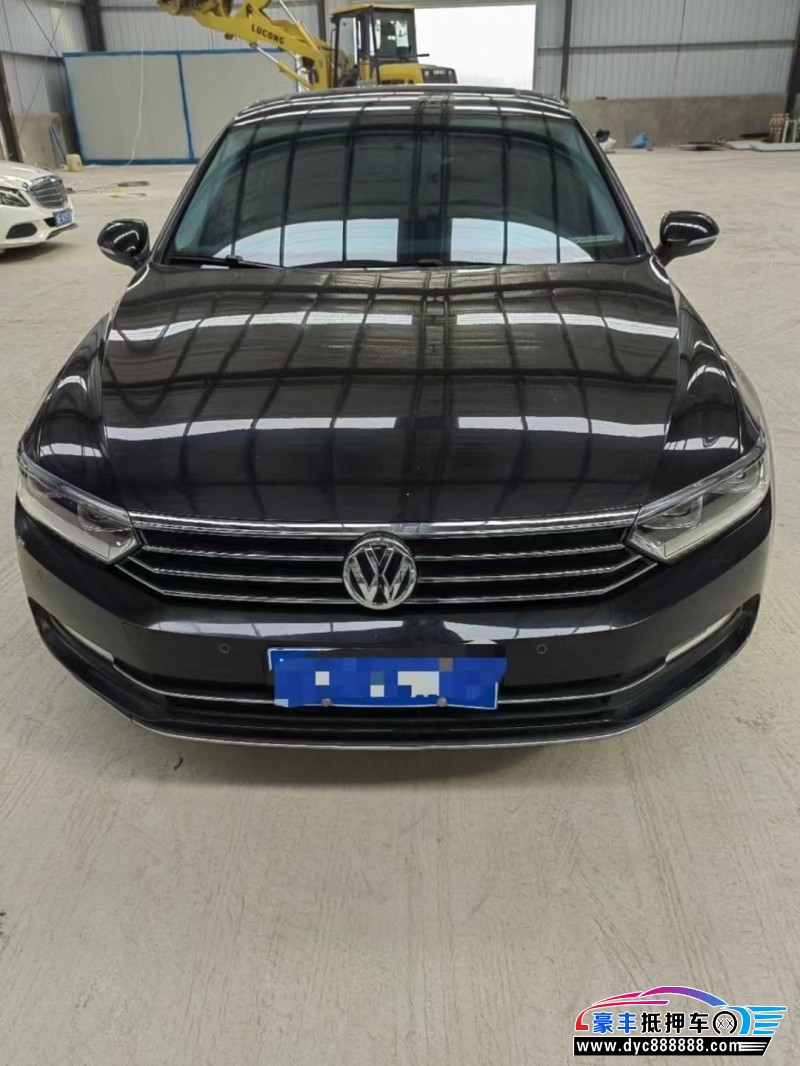 19年大众迈腾轿车抵押车出售