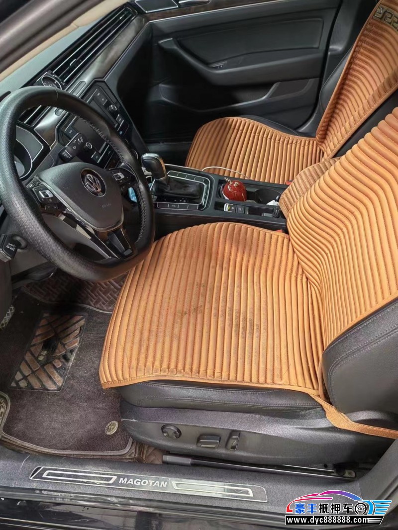 19年大众迈腾轿车抵押车出售