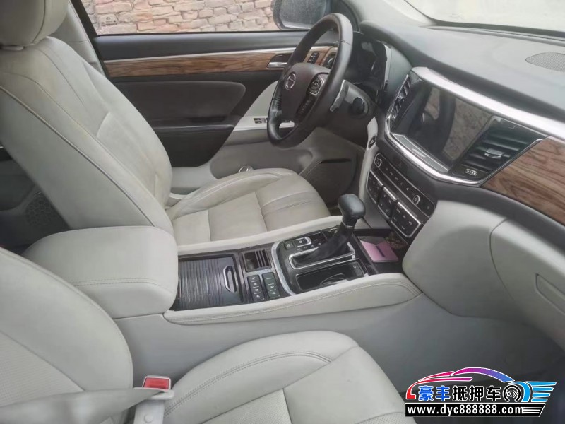 17年传祺GS8轿车抵押车出售