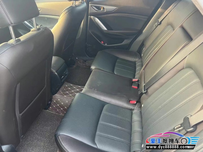 16年马自达CX-4轿车抵押车出售