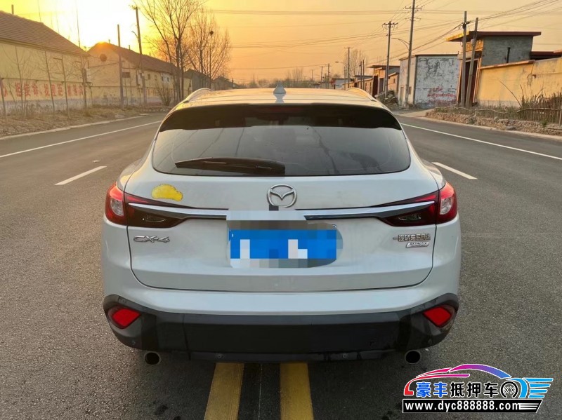 16年马自达CX-4轿车抵押车出售