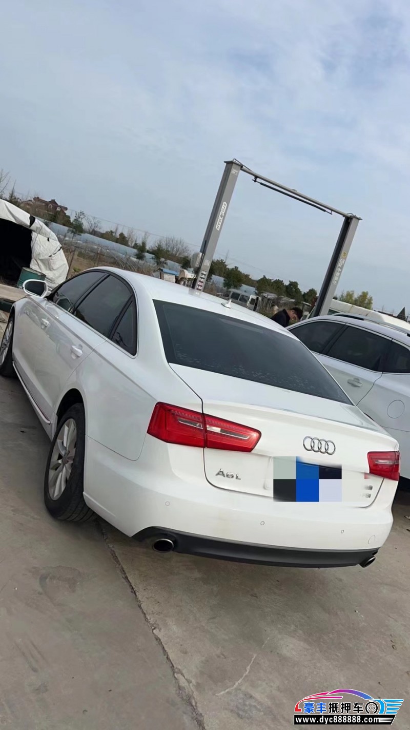15年奥迪A6轿车抵押车出售