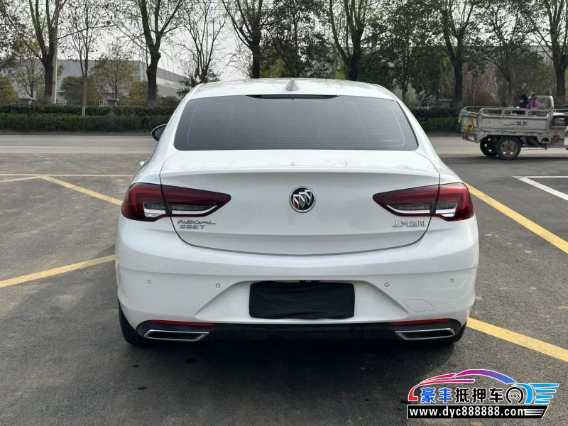 23年别克君威轿车抵押车出售