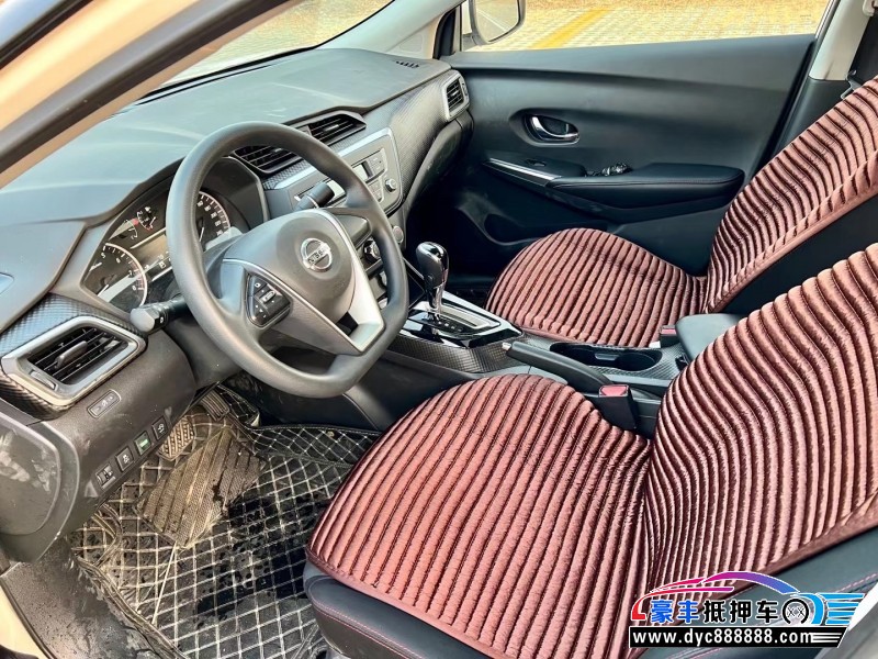 22年日产蓝鸟轿车抵押车出售