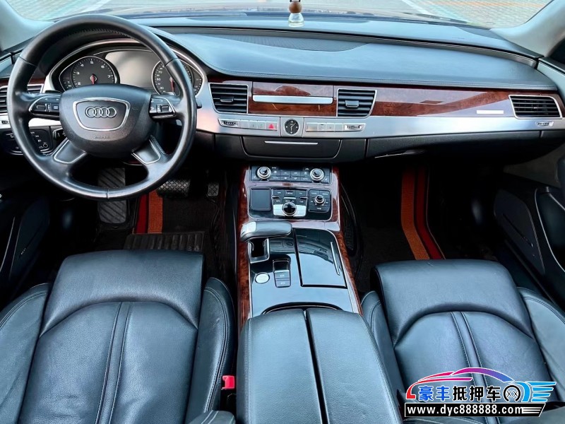 11年奥迪A8L轿车抵押车出售