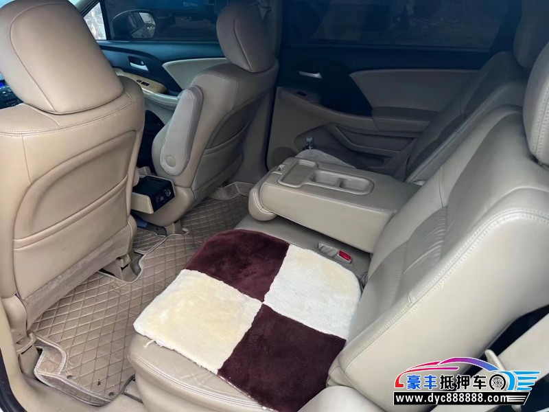 10年本田奥德赛轿车抵押车出售